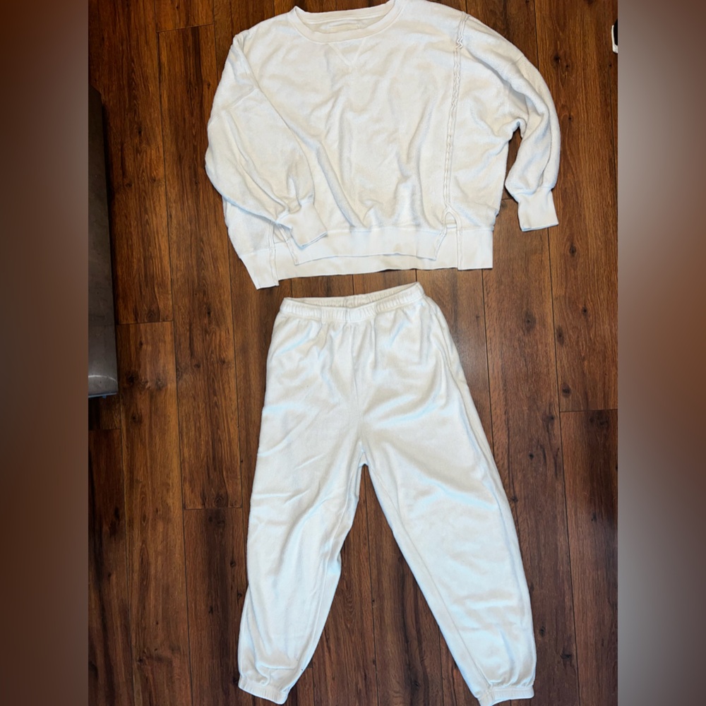 AE reverse fleece jogger/sweatshirt